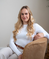 Book an Appointment with Beth Lewis at The Swiss Touch Physiotherapy, Mayfair
