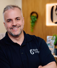 Book an Appointment with Has Housein for Osteopathy