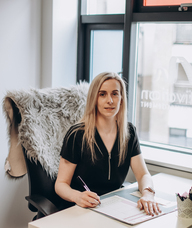 Book an Appointment with Lynne Murphy for Food Intolerance Test