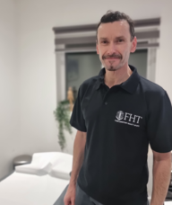 Book an Appointment with Mr Mal Gray for Pain & Injury Treatment