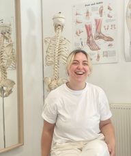 Book an Appointment with Ms Ru Halwani for Osteopathy