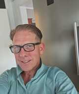 Book an Appointment with Dirk Van Den Bergh at Reveal Health Schilde
