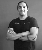 Book an Appointment with Mr. Carlos Landaeta at Naxxar