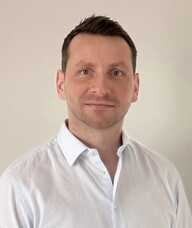 Book an Appointment with Damian Rokosa for Free 20 minute consultation (osteopath or physiotherapist)