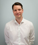 Book an Appointment with Lars Ipsen at Bodymotion Chiropractic 118a London wall