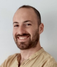 Book an Appointment with Daniele Di Ruggiero for Osteopathy