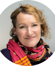 Book an Appointment with Sara Rooney for Medical Herbalism