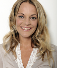 Book an Appointment with Ms Janet Schneider for Massage