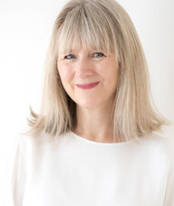 Book an Appointment with Louise Coyle for Hypnotherapy