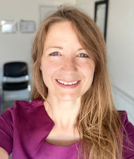 Book an Appointment with Cassandra Goldsack for Massage