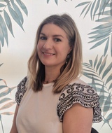 Book an Appointment with Clementine VandenBergh at Treat-Norwich