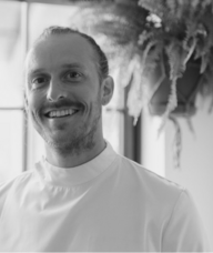 Book an Appointment with Florian Cross for INITIAL APPOINTMENT WITH OSTEOPATH